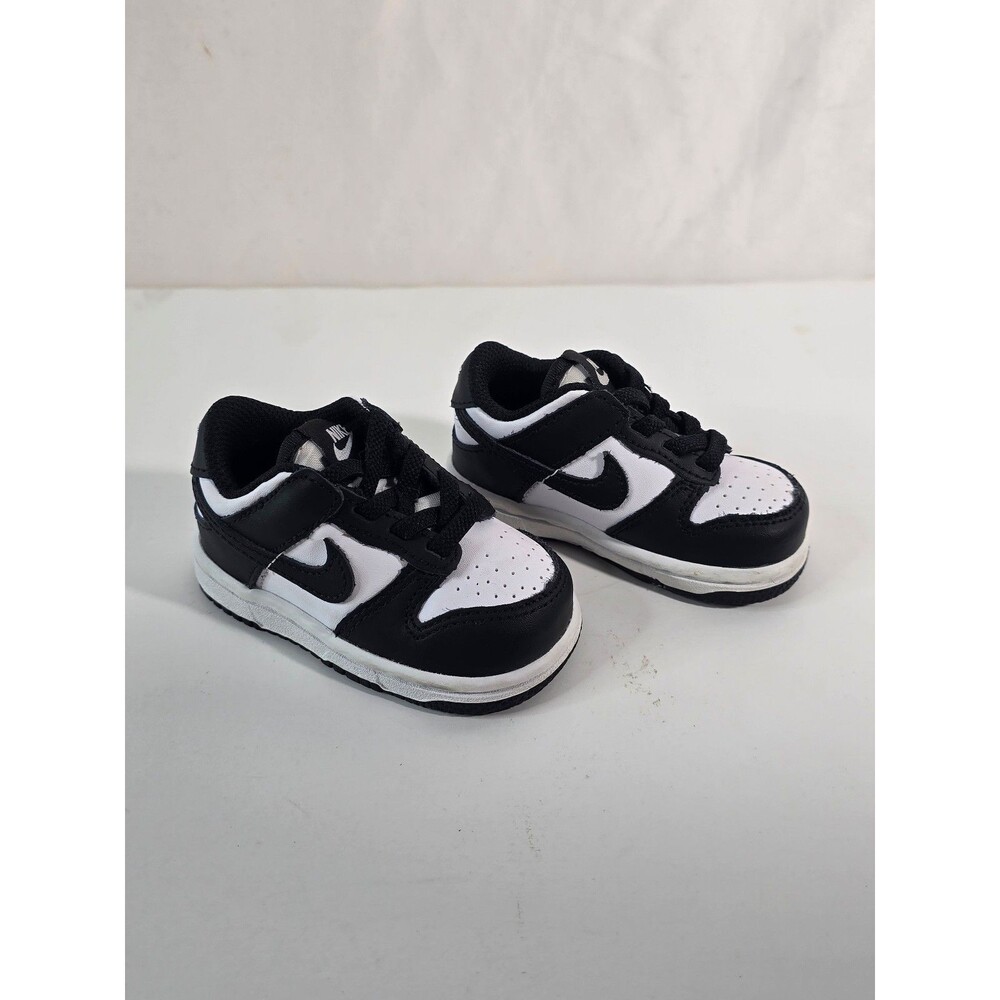 Nike CW1589-100 Dunk Low Black White Size 4C Panda
